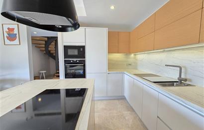 Gümüşlük'te Müstakil 1500m2 Arazi İçerisinde 5+1 Özel Havuzlu Premium Villalar 
