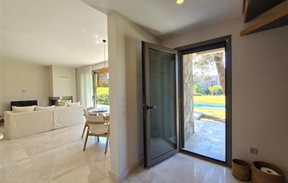 Gümüşlük'te Müstakil 1500m2 Arazi İçerisinde 5+1 Özel Havuzlu Premium Villalar 