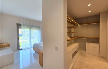 Gümüşlük'te Müstakil 1500m2 Arazi İçerisinde 5+1 Özel Havuzlu Premium Villalar 