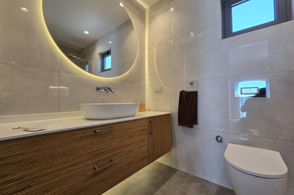 Gümüşlük'te Müstakil 1500m2 Arazi İçerisinde 5+1 Özel Havuzlu Premium Villalar 