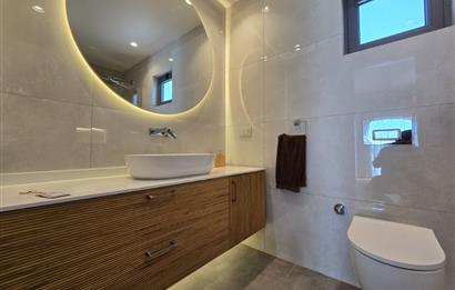 Gümüşlük'te Müstakil 1500m2 Arazi İçerisinde 5+1 Özel Havuzlu Premium Villalar 