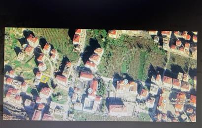 ARAKLI LİSELER KONUMLU SATILIK VE İMARA AÇIK DÜZ ARSA