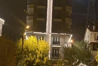 YAKAKENT KOZKÖY DE DENİZ MANZARALI 1+1 LÜKS DAİRE