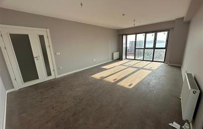 PRAVA KARTAL' DA SATILIK DENİZ MANZARALI 3 + 1 DAİRE