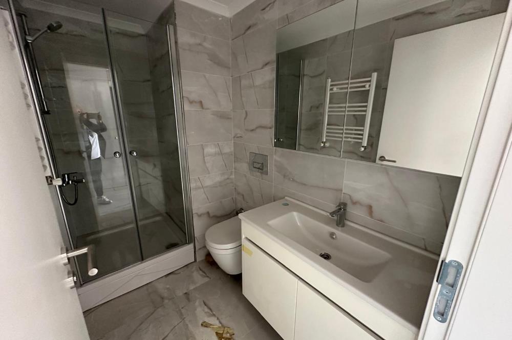 PRAVA KARTAL' DA SATILIK DENİZ MANZARALI 3 + 1 DAİRE