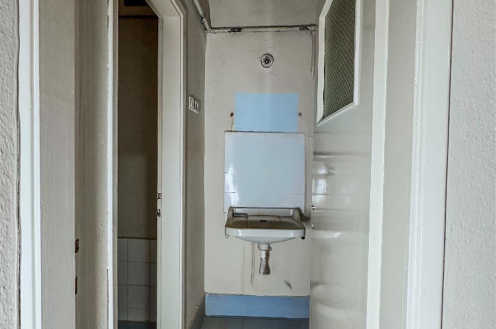 C21 LOCA'DAN BAHÇELİEVLER'DE CADDE ÜZERİ 3+1 KİLERLİ DAİRE