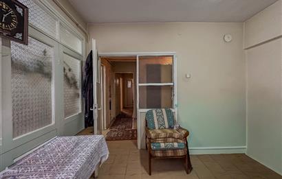 C21 LOCA'DAN BAHÇELİEVLER'DE CADDE ÜZERİ 3+1 KİLERLİ DAİRE