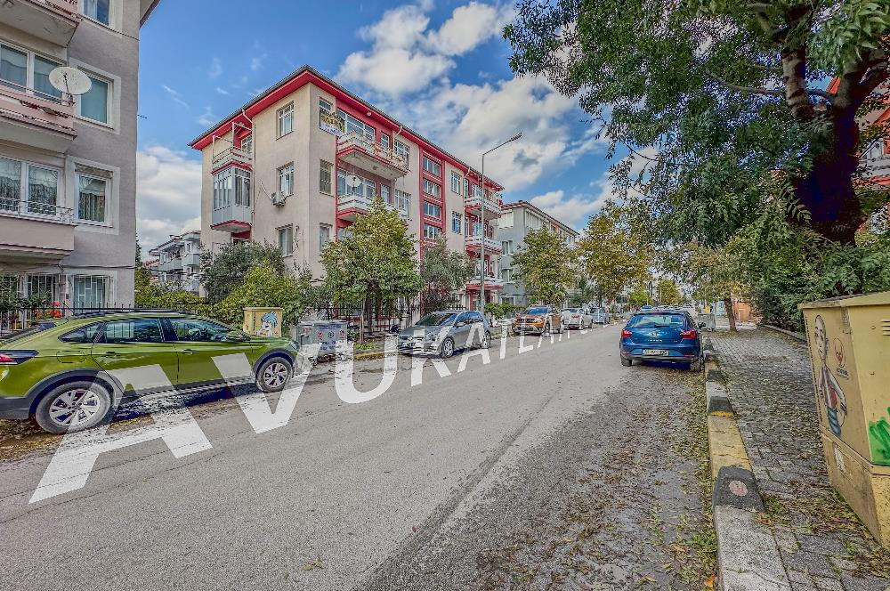 C21 LOCA'DAN BAHÇELİEVLER'DE CADDE ÜZERİ 3+1 KİLERLİ DAİRE