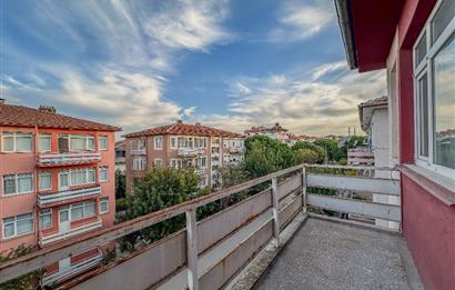 C21 LOCA'DAN BAHÇELİEVLER'DE CADDE ÜZERİ 3+1 KİLERLİ DAİRE