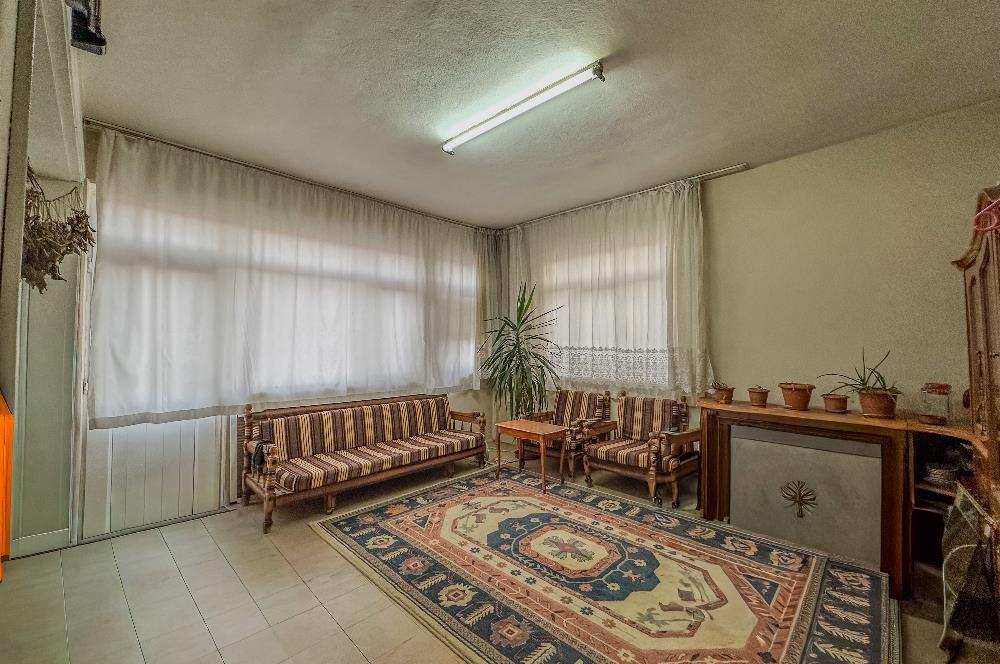 C21 LOCA'DAN BAHÇELİEVLER'DE CADDE ÜZERİ 3+1 KİLERLİ DAİRE