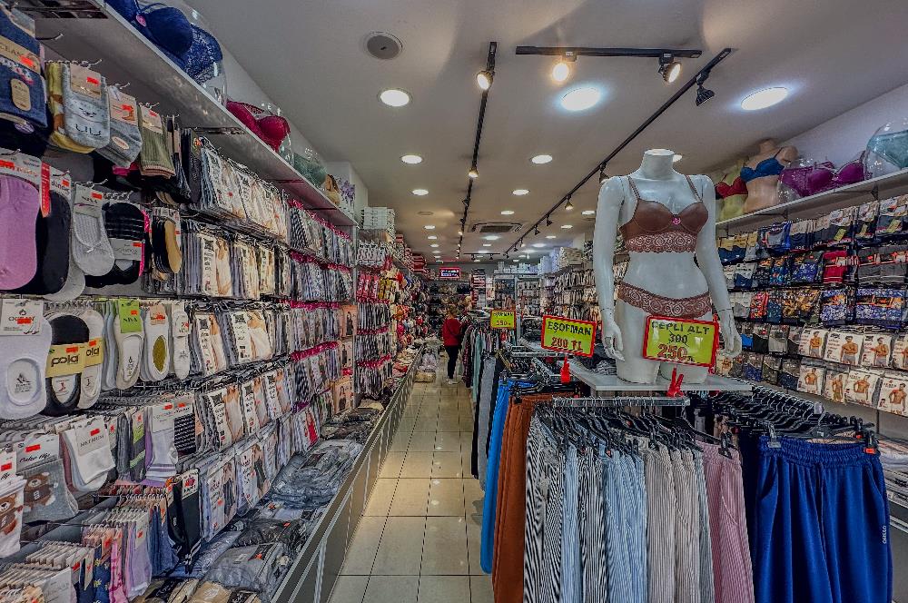 C21 LOCA'DAN YEŞİLLİ'DE CADDE ÜZERİ HER İŞE UYGUN 100m² DÜKKAN