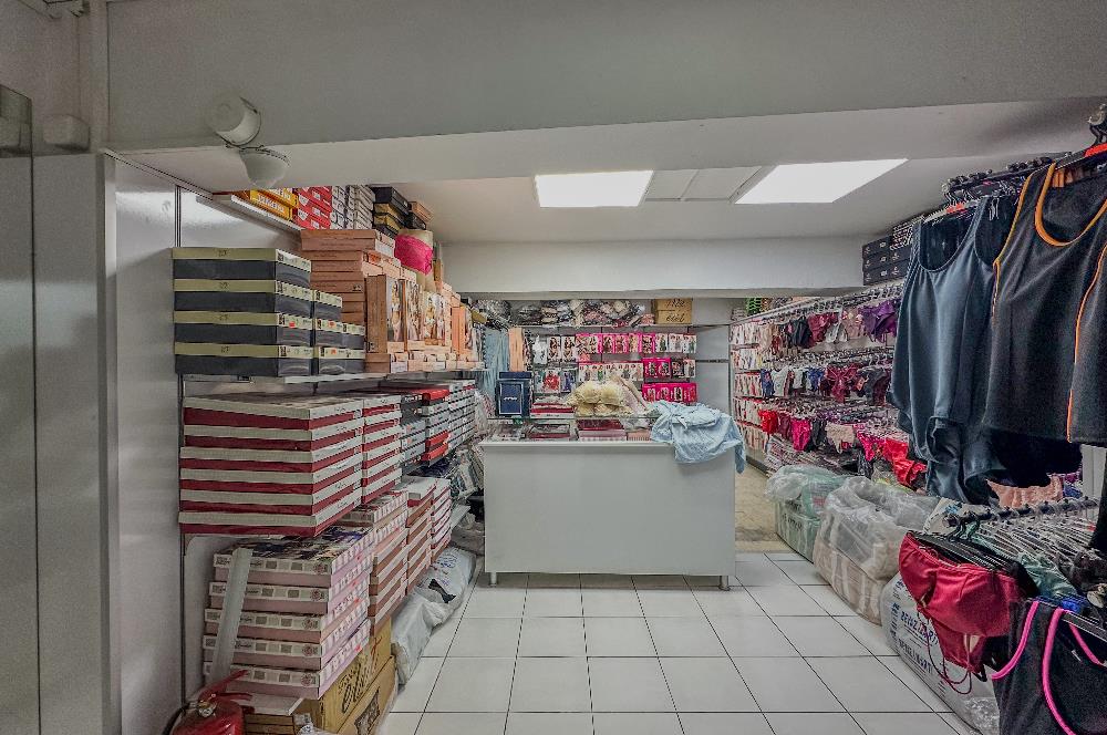 C21 LOCA'DAN YEŞİLLİ'DE CADDE ÜZERİ HER İŞE UYGUN 100m² DÜKKAN