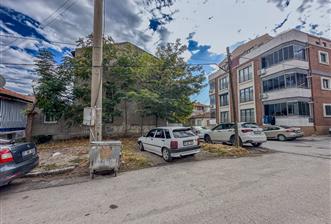 C21 LOCA'DAN ALİHİKMETPAŞA MAHALLESİ'NDE KÖŞE KONUM 116m² ARSA