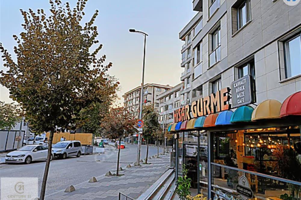GÖZTEPE MEMORİAL HASTANESİ KARŞISINDA 3+1 KİRALIK OFİS