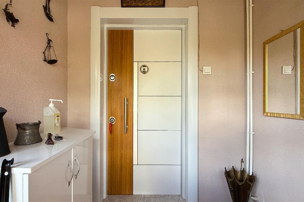 C21 BAL'DAN PAŞAALAANI MAHALLESİ 4+1 MÜSTAKİL SATILIK TRİPLEX