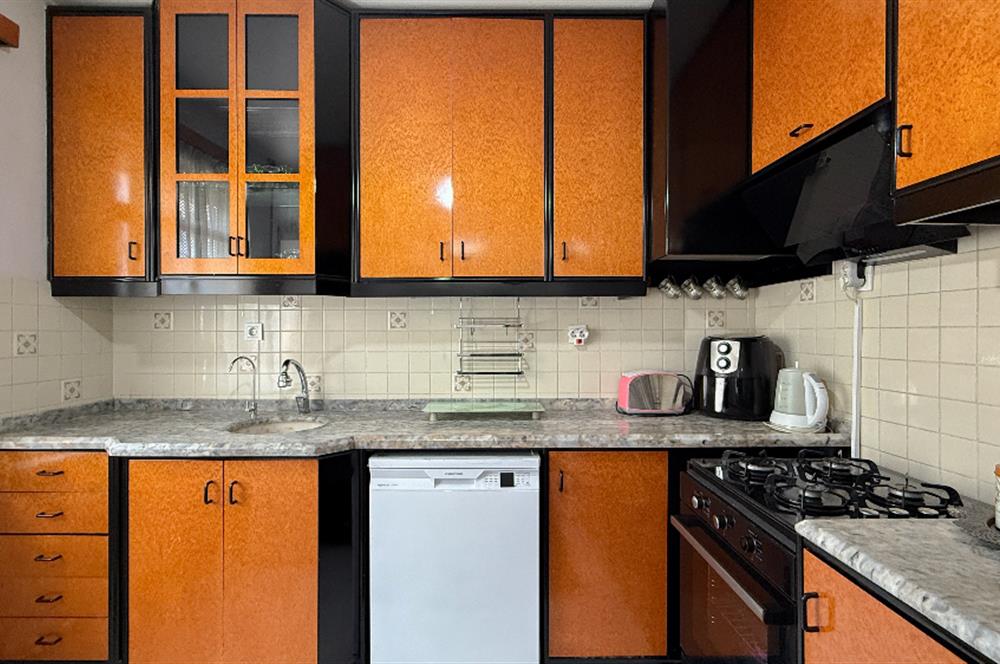 C21 BAL'DAN PAŞAALAANI MAHALLESİ 4+1 MÜSTAKİL SATILIK TRİPLEX