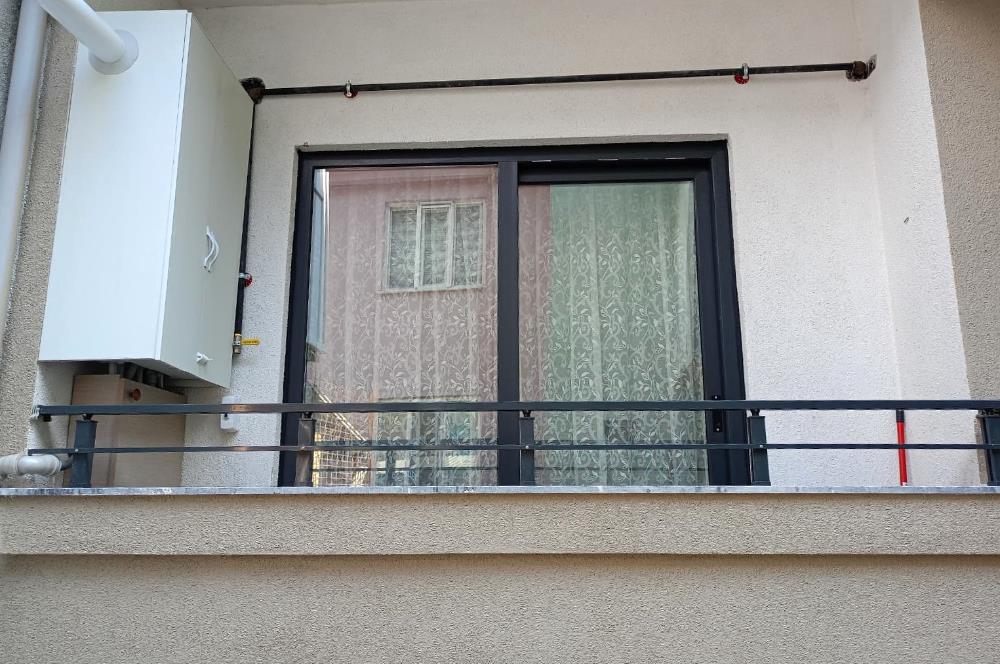 Century21Bal dan Altıeylül Belediyesi Yanında Kiralık 2+0 Eşyalı Daire