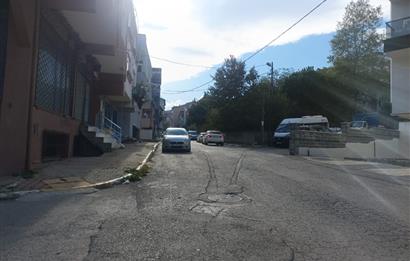 SULTANBEYLİ FATİH MAHALLESİNDE İKİ YOLA CEPHE SATILIK DÜKKAN