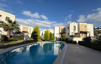BODRUM GÜNDOĞAN'DA HAVUZLU PLAJLI KİRALIK VİLLA