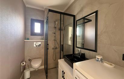 BODRUM GÜNDOĞAN'DA HAVUZLU PLAJLI KİRALIK VİLLA