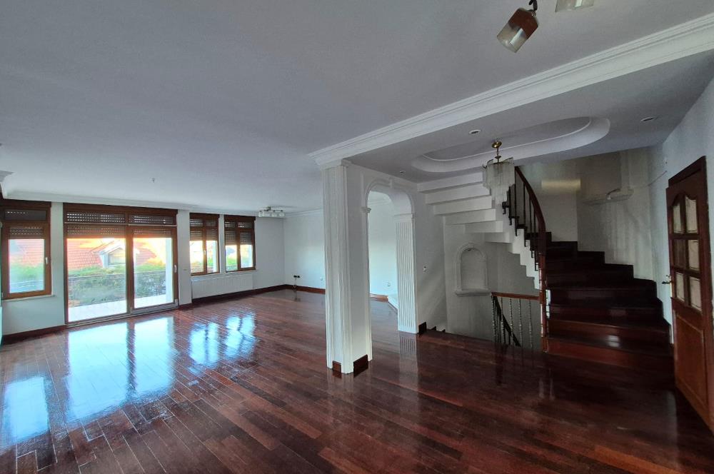 Doğa ve Deniz Manzaralı İkiz Villa