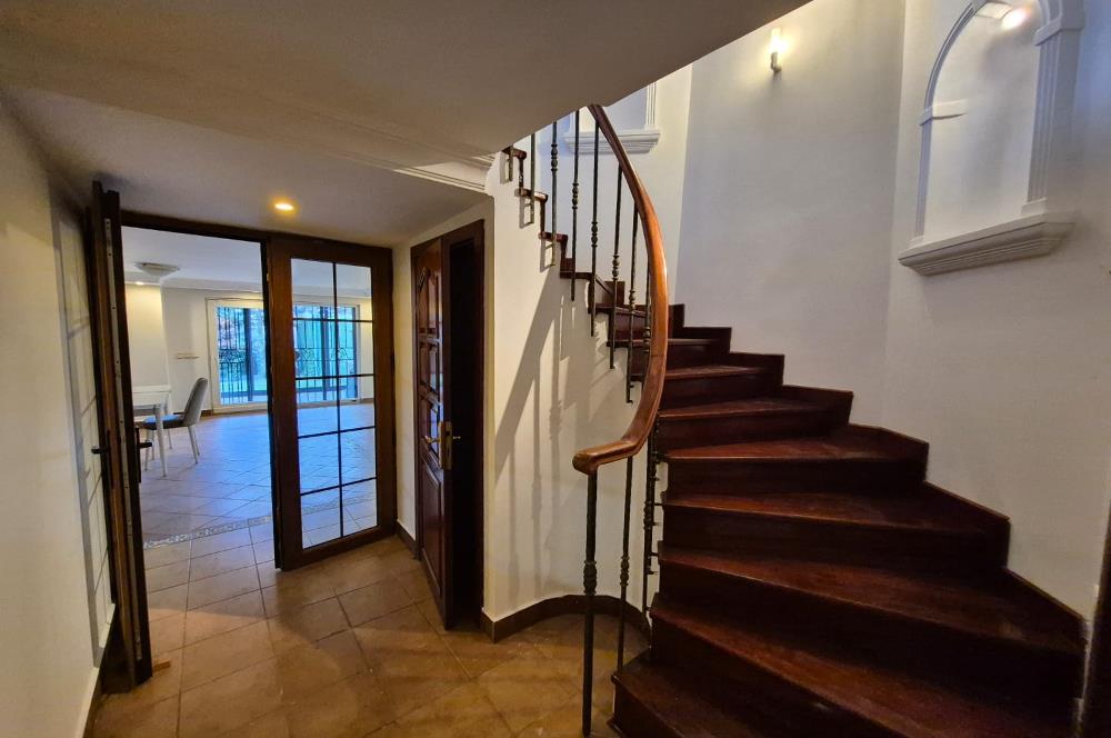 Doğa ve Deniz Manzaralı İkiz Villa