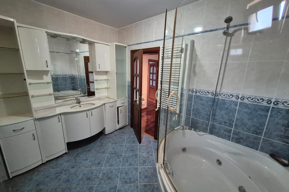 Doğa ve Deniz Manzaralı İkiz Villa