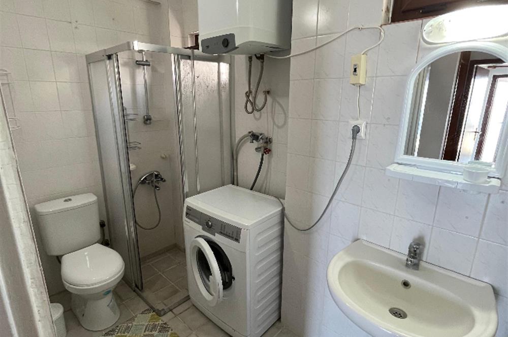 GÜRECE ECZACILAR SİTESİ'NDE EŞSİZ DENİZ MANZARALI MÜSTAKİL EV