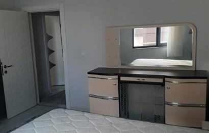 CENTURY 21 BAL GAYRİMENKUL'DEN NET 75 BRUT 85 M2 FERAH ÇİFT BALKONLU GENİŞ  SIFIRA YAKIN EŞYALI  2+1