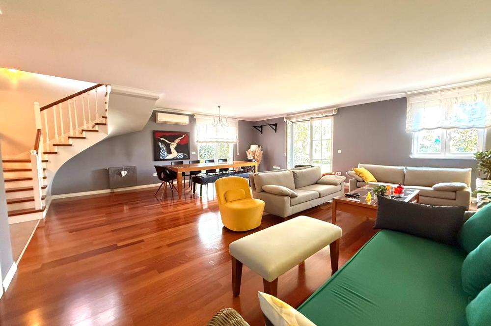 SERTAÇ MAZI'DAN İSTANBUL İSTANBULDA GÖL MANZARALI 5+1 VİLLA