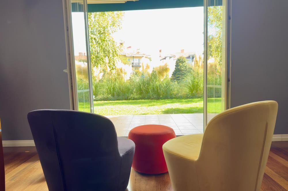 SERTAÇ MAZI'DAN İSTANBUL İSTANBULDA GÖL MANZARALI 5+1 VİLLA