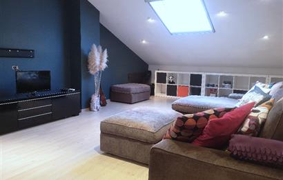 SERTAÇ MAZI'DAN İSTANBUL İSTANBULDA GÖL MANZARALI 5+1 VİLLA