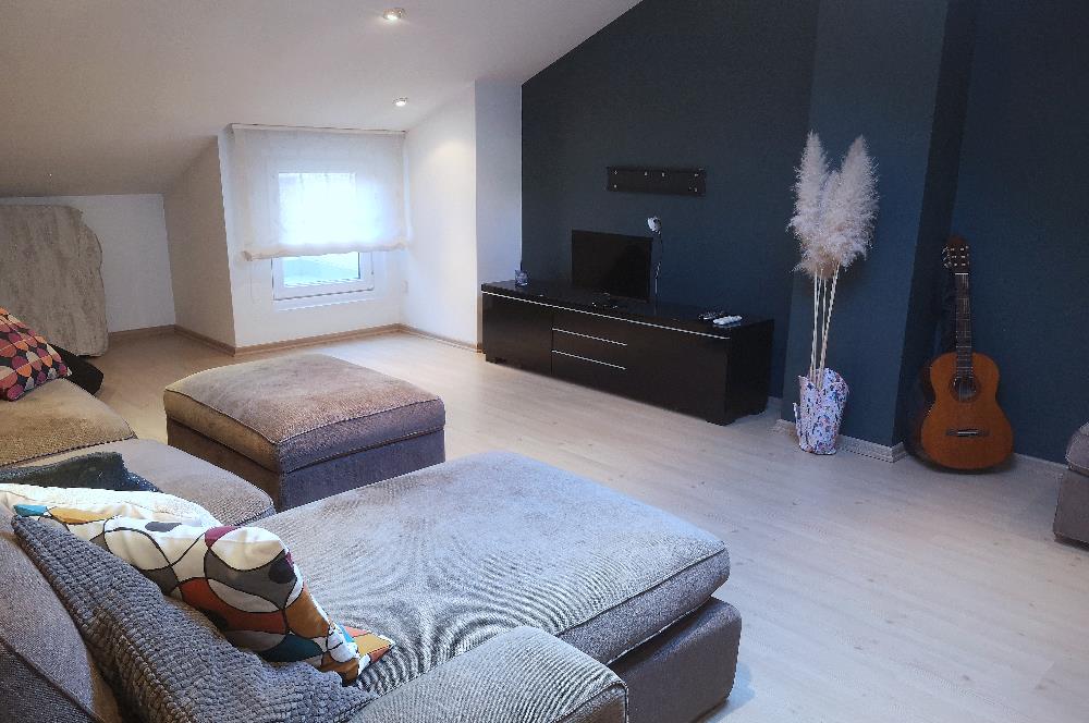 SERTAÇ MAZI'DAN İSTANBUL İSTANBULDA GÖL MANZARALI 5+1 VİLLA