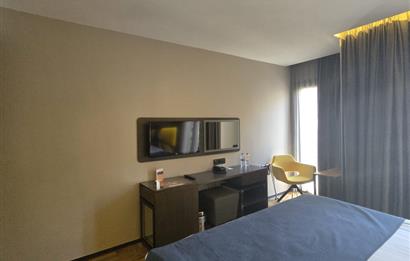 ŞİŞLİ'DE 20 ODALI RUHSATLI KİRALIK BUTİK OTEL 