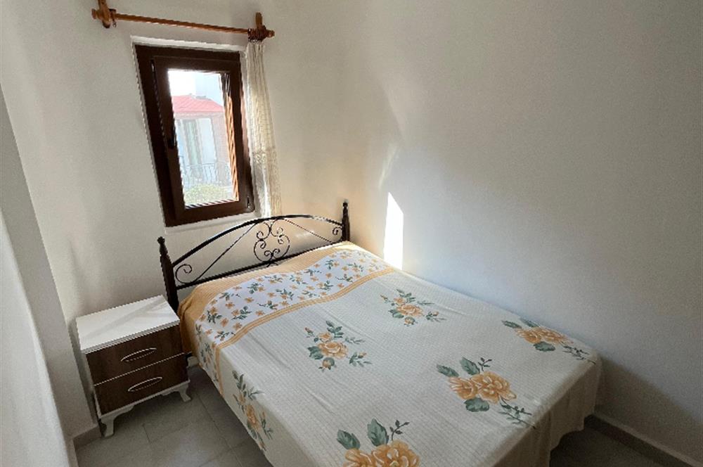 GÜRECE ECZACILAR SİTESİ'NDE EŞSİZ DENİZ MANZARALI MÜSTAKİL EV