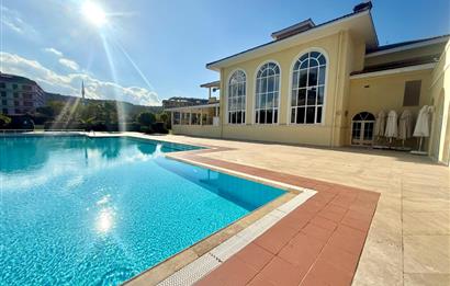 SERTAÇ MAZI'DAN İSTANBUL İSTANBULDA GÖL MANZARALI 5+1 VİLLA