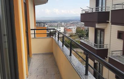 CENTURY 21 BAL GAYRİMENKUL'DEN NET 75 BRUT 85 M2 FERAH ÇİFT BALKONLU GENİŞ  SIFIRA YAKIN EŞYALI  2+1