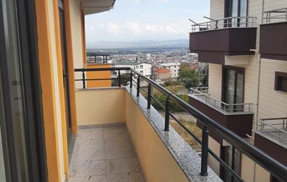 CENTURY 21 BAL GAYRİMENKUL'DEN NET 75 BRUT 85 M2 FERAH ÇİFT BALKONLU GENİŞ  SIFIRA YAKIN EŞYALI  2+1