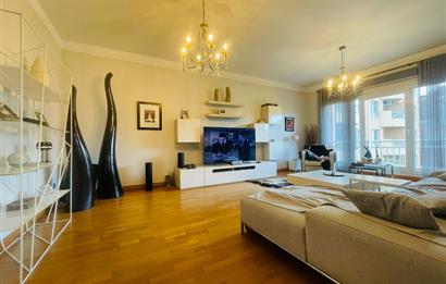 CENTURY 21'DEN MESA KEMERBURGAZ EVLERİ SATILIK 4+1 ARA KAT DAİRE