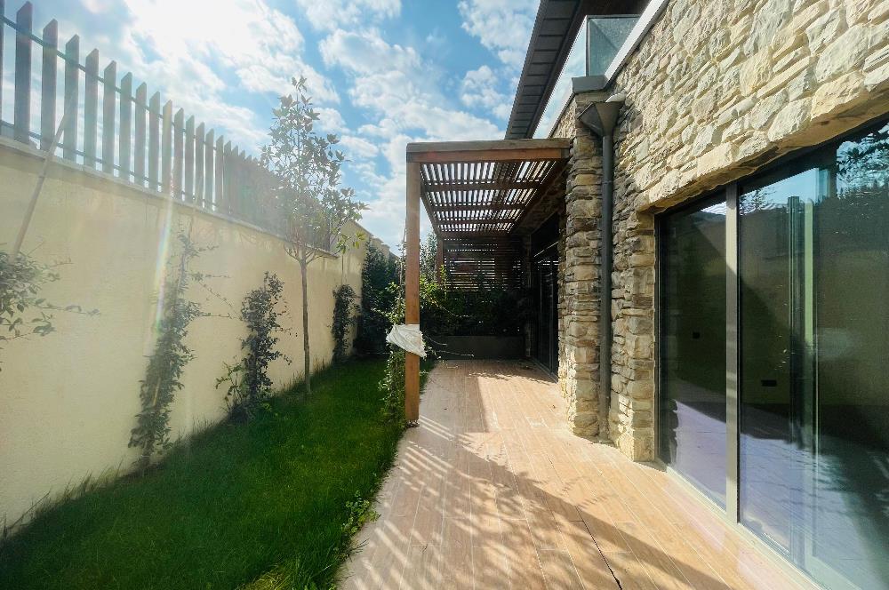 CENTURY 21'DEN NEVBAHAR KEMER EVLERİ SATILIK 4+1 BAHÇE KATI