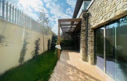 CENTURY 21'DEN NEVBAHAR KEMER EVLERİ SATILIK 4+1 BAHÇE KATI