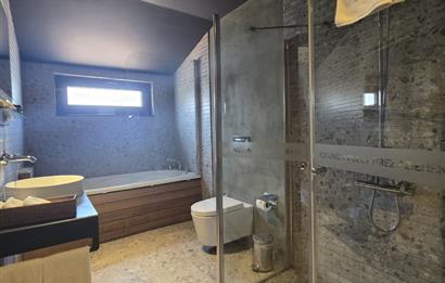 ŞİŞLİ'DE 20 ODALI RUHSATLI KİRALIK BUTİK OTEL 