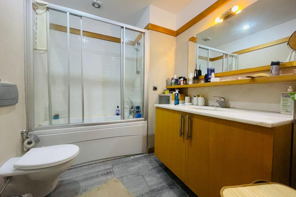 CENTURY 21'DEN MESA KEMERBURGAZ EVLERİ SATILIK 4+1 ARA KAT DAİRE