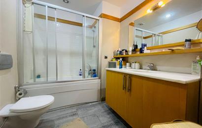 CENTURY 21'DEN MESA KEMERBURGAZ EVLERİ SATILIK 4+1 ARA KAT DAİRE