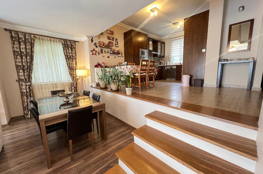 C21 BAL'DAN ÖZ MUTLU SİTESİNDE 4+2 BAHÇELİ SATILIK VİLLA