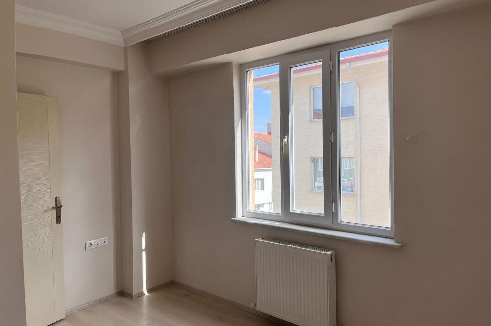 CENTURY21 VİZYONDAN EMEK MAHALLESİNDE 2+1 KİRALIK DAİRE