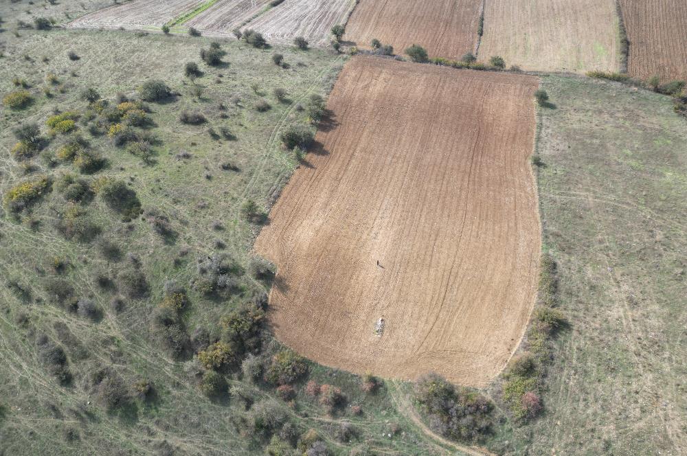 CENTRUY 21 BAL'DAN  SUSURLUK YILDIZ MAHALLESİ SATILIK TARLA