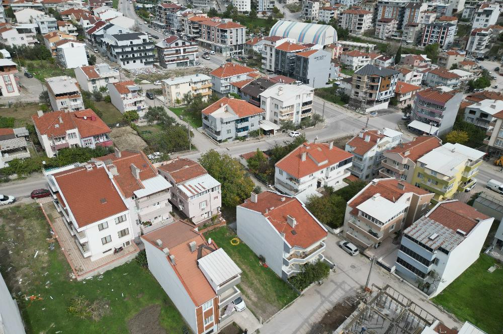 C21 BAL'DAN 1.SAKARYA MAH. 195 M2 SATILIK ARSA