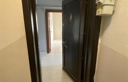 CENTURY 21 PLUS GAYRİMENKUL'DEN YEŞİLYOLDA BAKIMLI SATILIK DAİRE