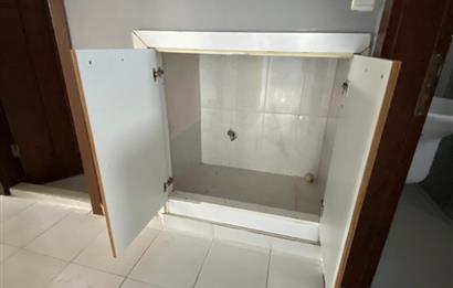 CENTURY 21 PLUS GAYRİMENKUL'DEN YEŞİLYOLDA BAKIMLI SATILIK DAİRE